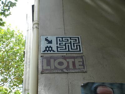 photo graffiti Paris 19eme arrondissement